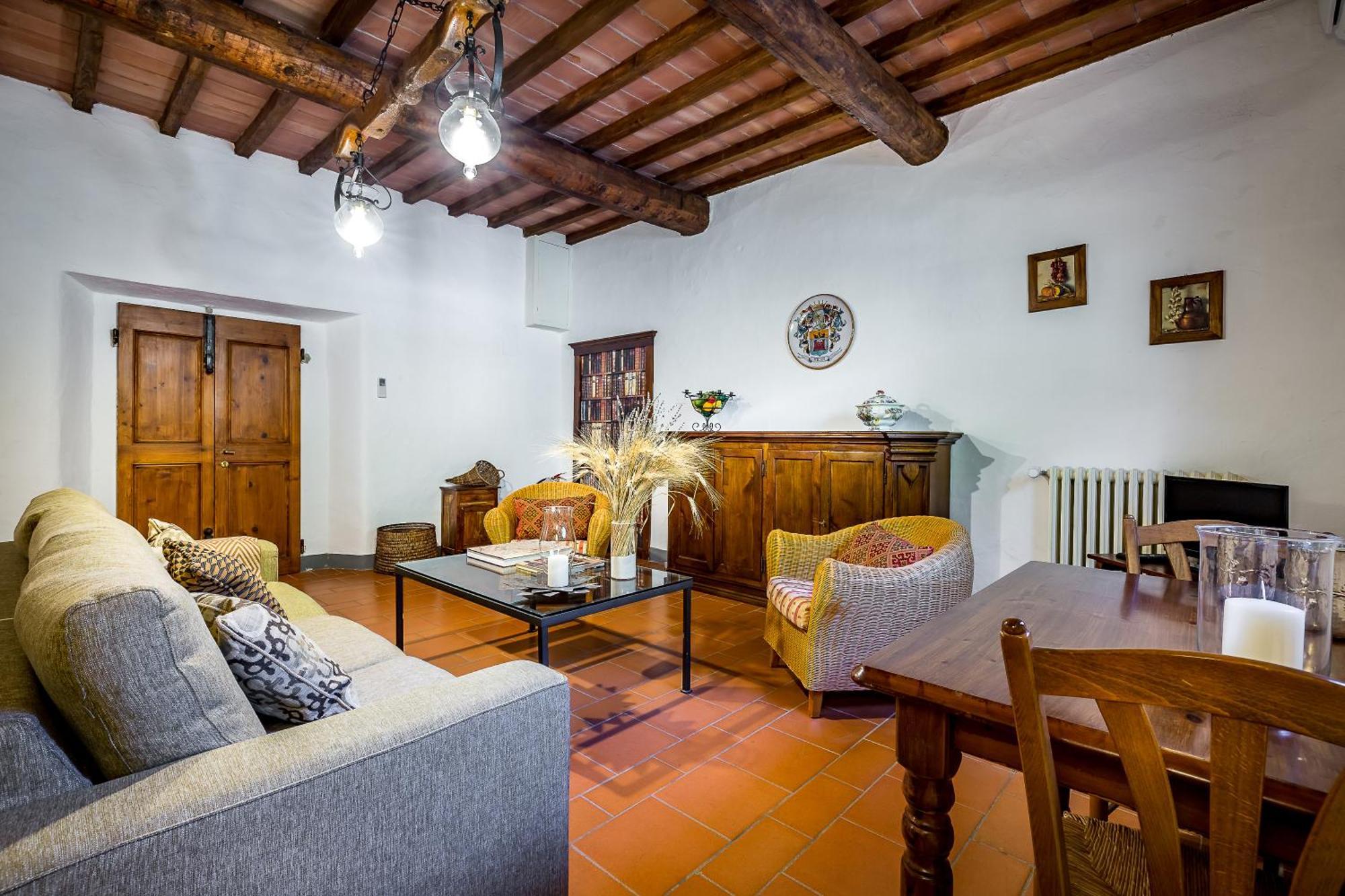 Villa S.Andrea サン・カシャーノ・イン・ヴァル・ディ・ペーザ エクステリア 写真