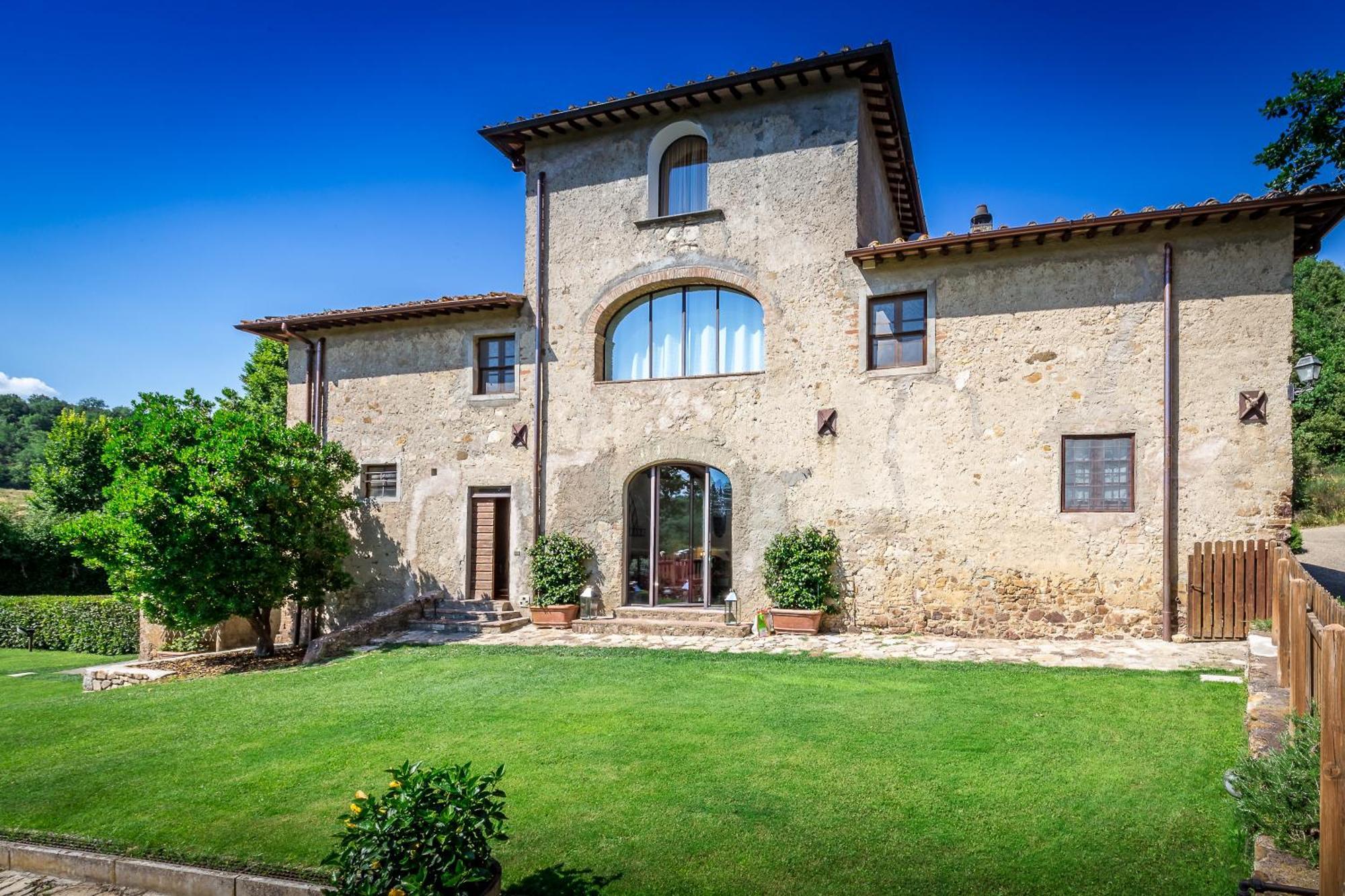 Villa S.Andrea サン・カシャーノ・イン・ヴァル・ディ・ペーザ エクステリア 写真